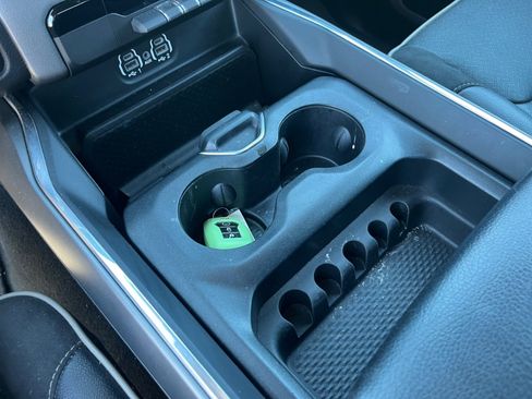 Used 2024 RAM 1500 Laramie image 33