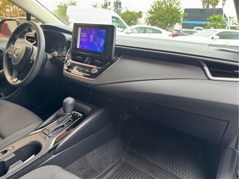 Used 2024 Toyota Corolla LE w/ LE Convenience Package image 22