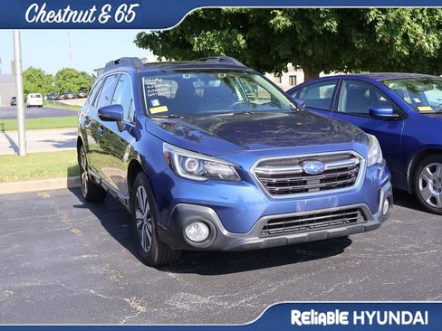 Used 2019 Subaru Outback 2.5i Limited AWD/4WD image 3