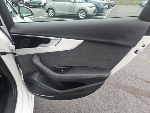 Used 2024 Audi A4 2.0T Premium Plus w/ Premium Plus Package image 31