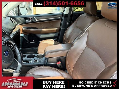 Used 2018 Subaru Outback 3.6R Touring AWD/4WD image 10