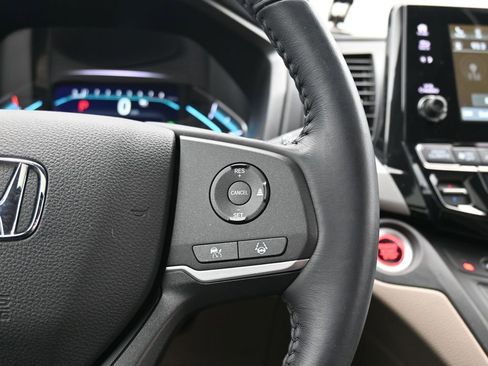 Used 2024 Honda Odyssey EX-L image 50