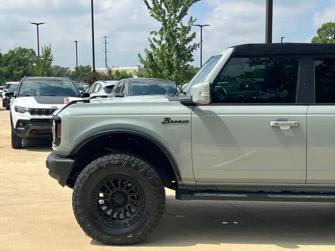 Used 2022 Ford Bronco Outer Banks AWD/4WD image 7