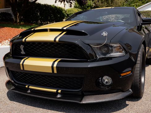 Used 2012 Ford Mustang Shelby GT500 w/ SVT Performance Pkg image 36