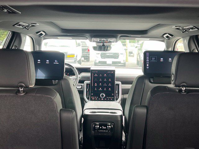 New 2026 GMC Yukon Elevation w/ Elevation Premium Package AWD/4WD image 15