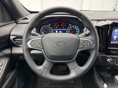 Certified 2023 Chevrolet Traverse RS image 26