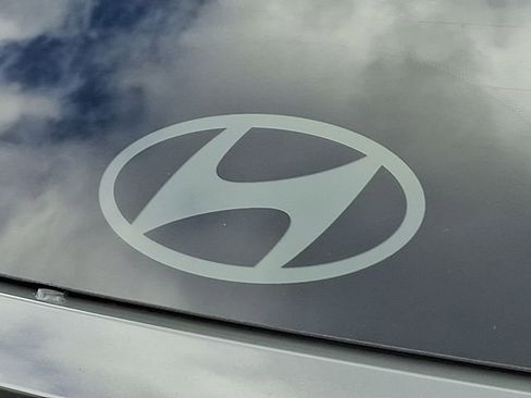 New 2026 Hyundai Tucson Limited image 5