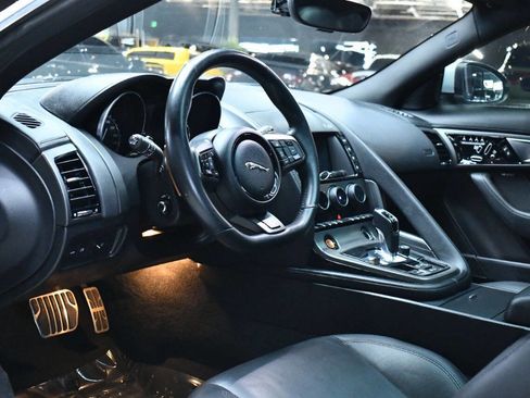 Used 2016 Jaguar F-TYPE S image 53