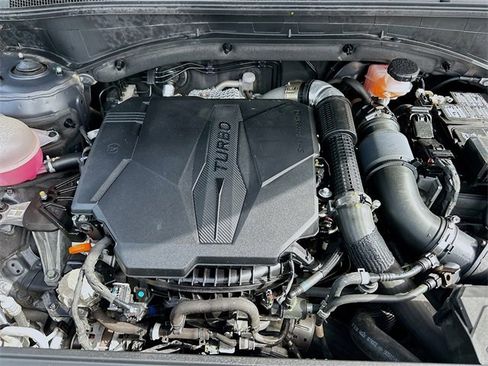 Used 2023 Hyundai Santa Fe Calligraphy image 28