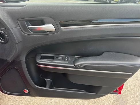 Certified 2017 Chrysler 300 S w/ 300S Premium Group image 13