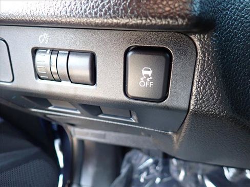 Used 2014 Subaru Impreza 2.0i Sport Premium AWD/4WD image 10