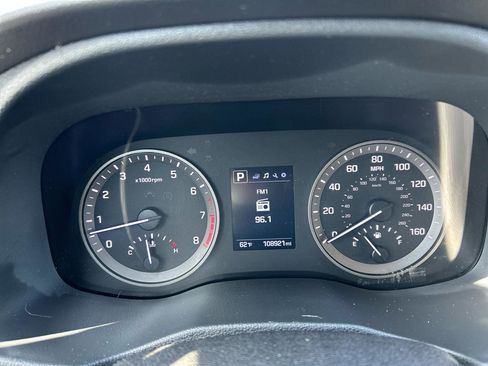 Used 2018 Hyundai Tucson SE image 10