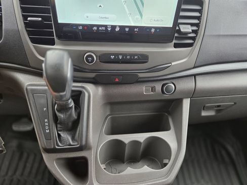 Used 2022 Ford Transit 350 XLT RWD image 24