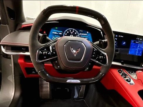 Used 2024 Chevrolet Corvette Z06 RWD image 6