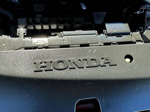 Used 2023 Honda Civic Sport image 32