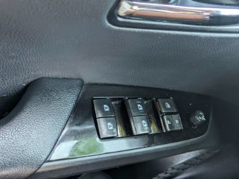 Used 2018 Toyota Prius Prime Advanced FWD image 35