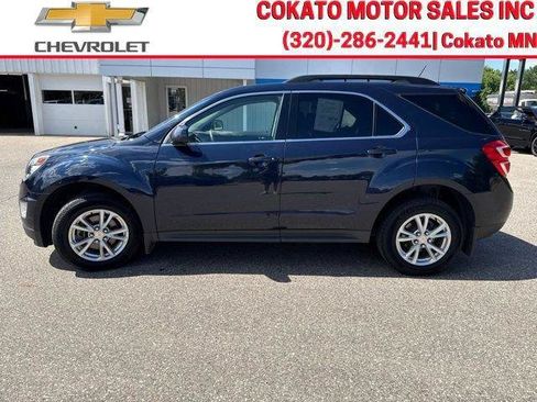 Used 2017 Chevrolet Equinox LT w/ Convenience Package AWD/4WD image 4