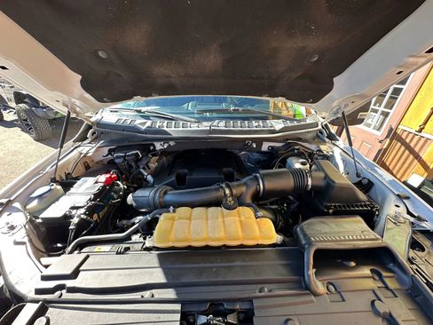 Used 2017 Ford F150 Lariat w/ Equipment Group 501A Mid image 20