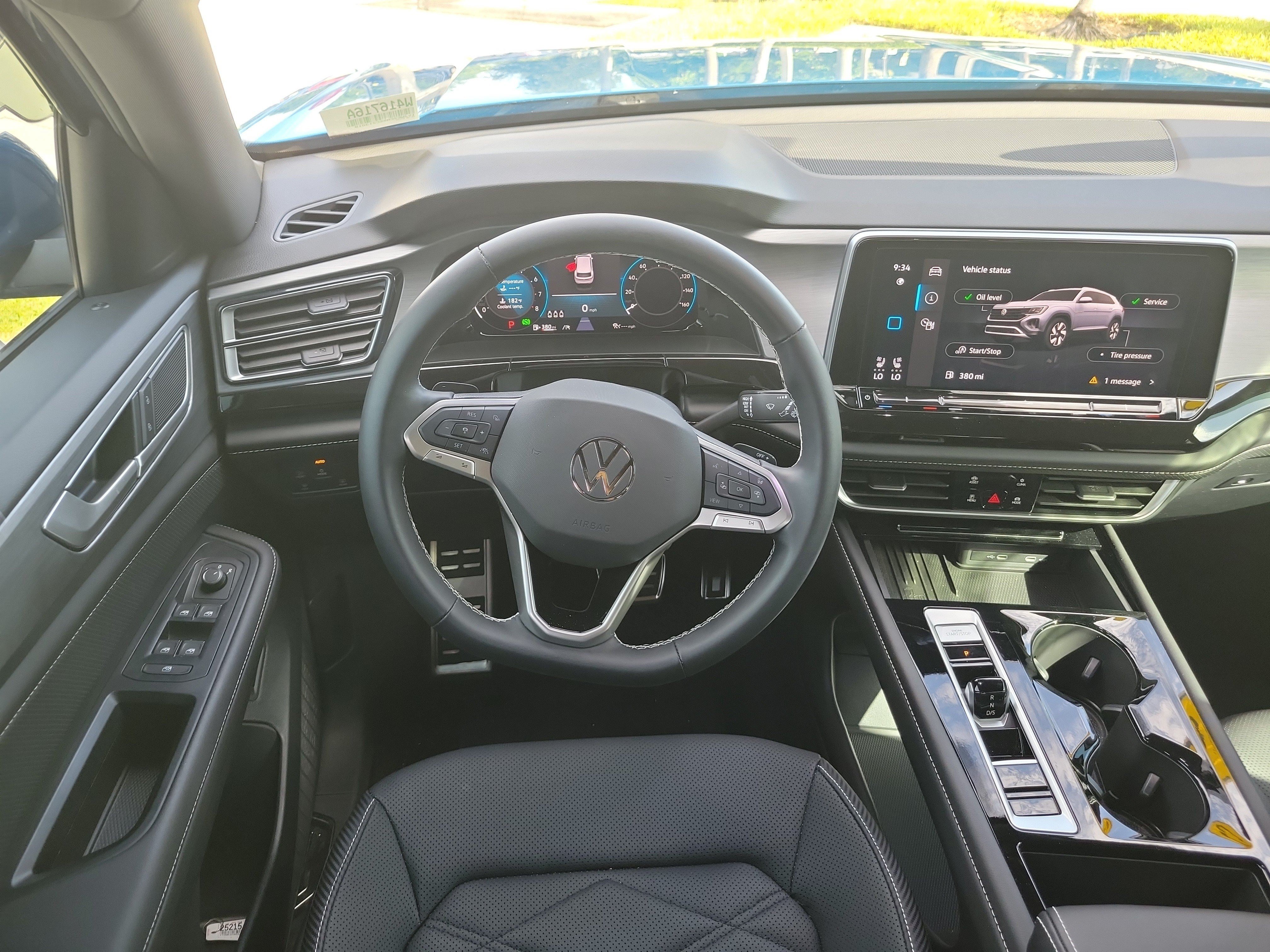 Used 2025 Volkswagen Atlas Cross Sport SE FWD image 18