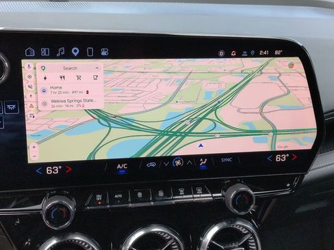 Used 2024 Chevrolet Blazer EV AWD Police image 16