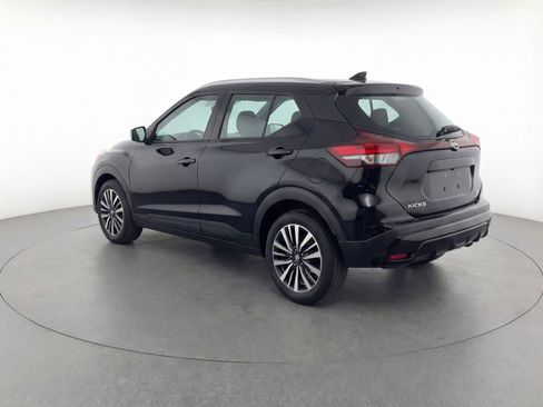 Used 2024 Nissan Kicks SV FWD image 6