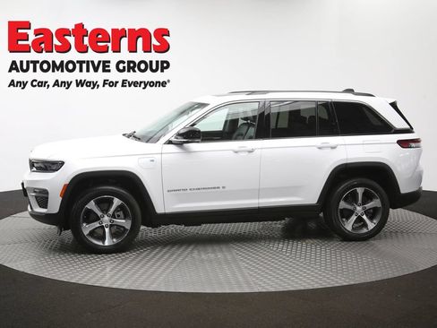 Used 2023 Jeep Grand Cherokee 4WD 4xe image 61