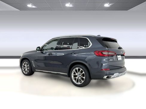Used 2019 BMW X5 xDrive40i w/ Premium Package 2 AWD/4WD image 3