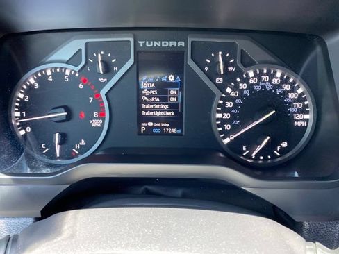 Used 2025 Toyota Tundra SR5 w/ SR5 Premium Package AWD/4WD image 6