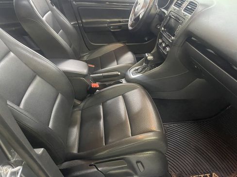 Used 2010 Volkswagen Jetta TDI FWD image 19
