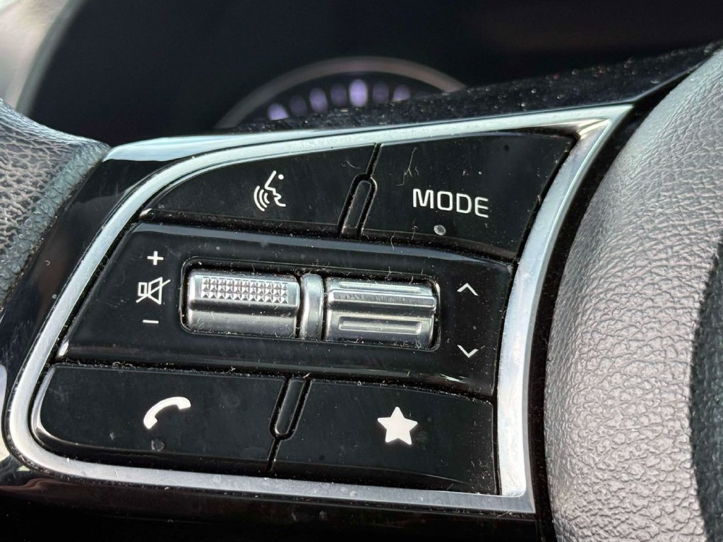 Used 2023 Kia Forte LXS FWD image 19