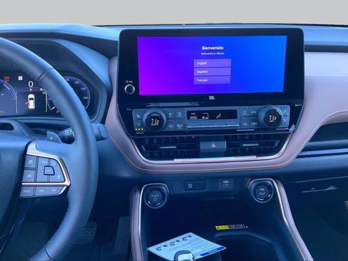 New 2026 Toyota Grand Highlander AWD Hybrid image 6