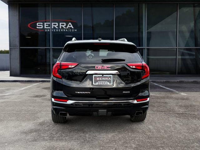 Used 2018 GMC Terrain Denali w/ Advanced Safety Package AWD/4WD image 4