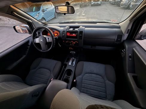 Used 2006 Nissan Frontier NISMO w/ (J01) Sunroof Pkg image 28