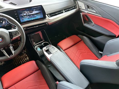 Certified 2025 BMW X2 M35i w/ Premium Package image 24