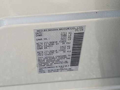 Used 2019 Nissan Pathfinder SL AWD/4WD image 28