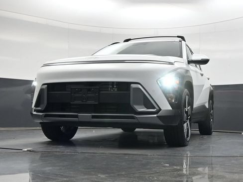 Used 2026 Hyundai Kona Limited AWD/4WD image 49