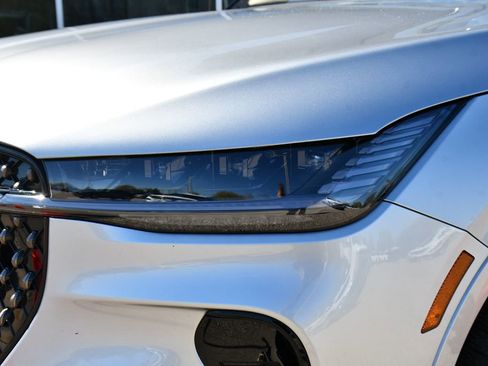 Used 2024 Lincoln Nautilus Black Label image 41