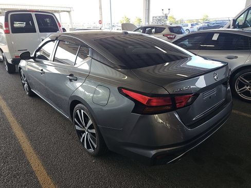 Used 2020 Nissan Altima 2.5 SR FWD image 4