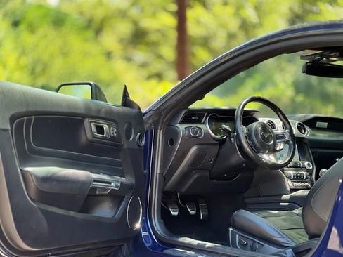 Used 2019 Ford Mustang GT Premium w/ Equipment Group 401A RWD image 9