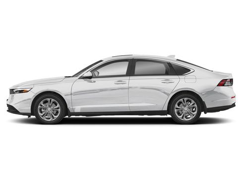 Used 2023 Honda Accord EX image 3