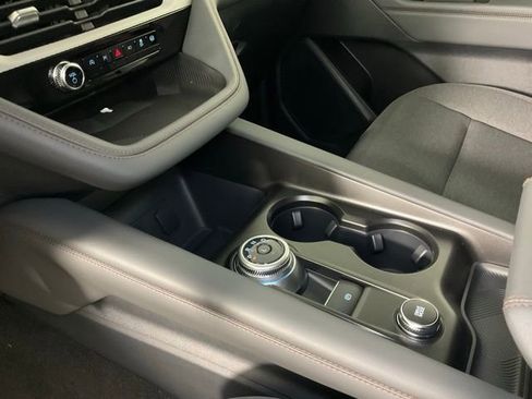 New 2026 Ford Explorer Active image 19