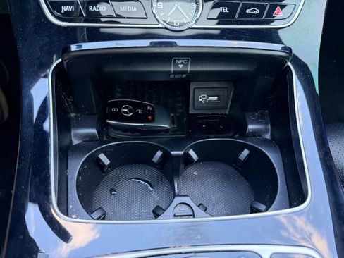 Used 2017 Mercedes-Benz E 300 image 38