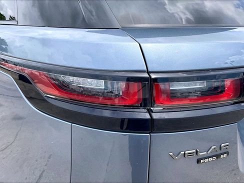 Used 2019 Land Rover Range Rover Velar R-Dynamic SE AWD/4WD image 20
