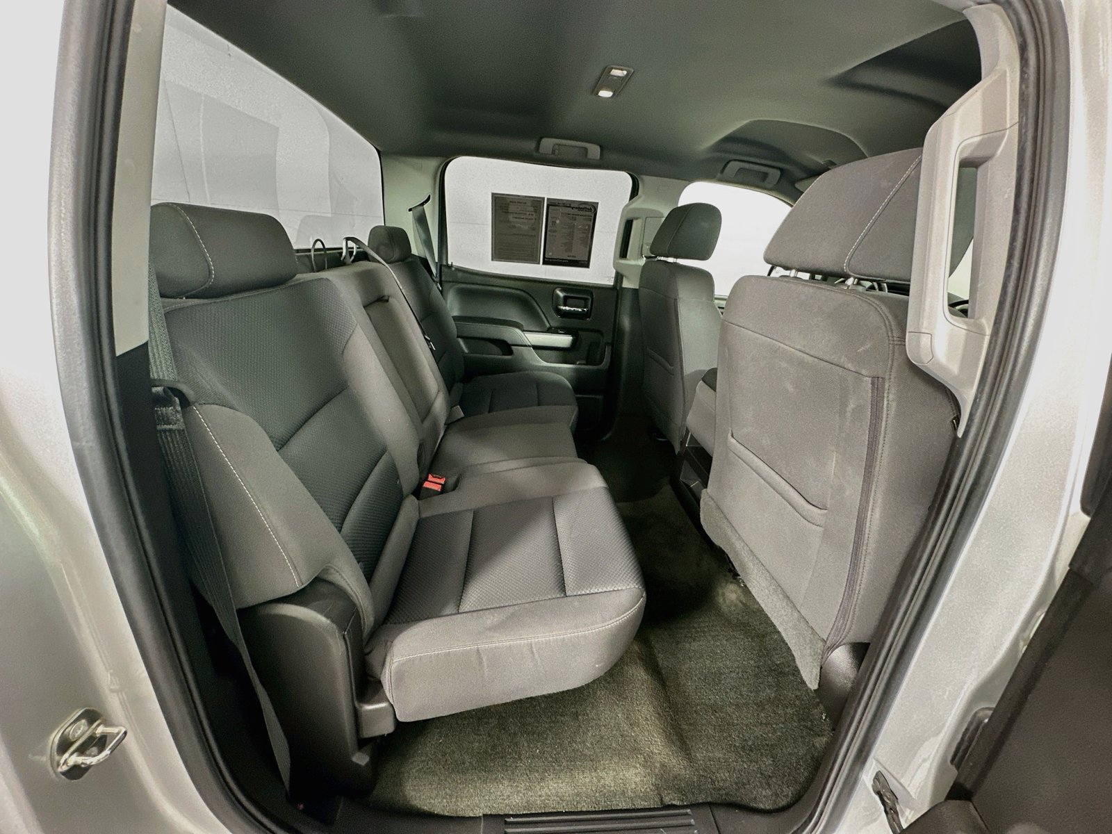 Used 2018 Chevrolet Silverado 1500 LT AWD/4WD image 25