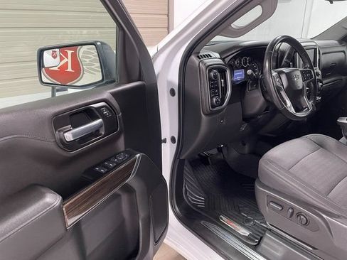 Used 2021 Chevrolet Silverado 1500 RST AWD/4WD image 10