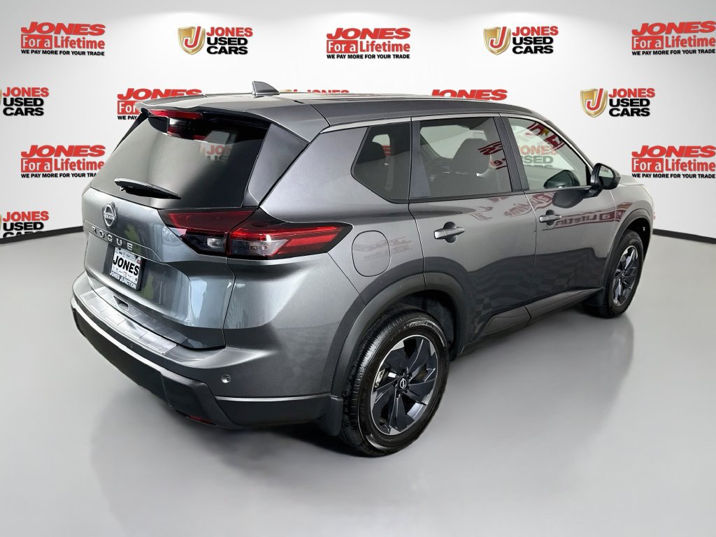 Certified 2025 Nissan Rogue SV FWD image 15
