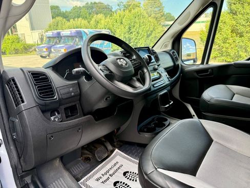 Used 2023 RAM ProMaster 2500 FWD image 22