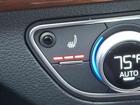 Certified 2023 Audi Q5 2.0T Premium w/ Convenience Package image 26