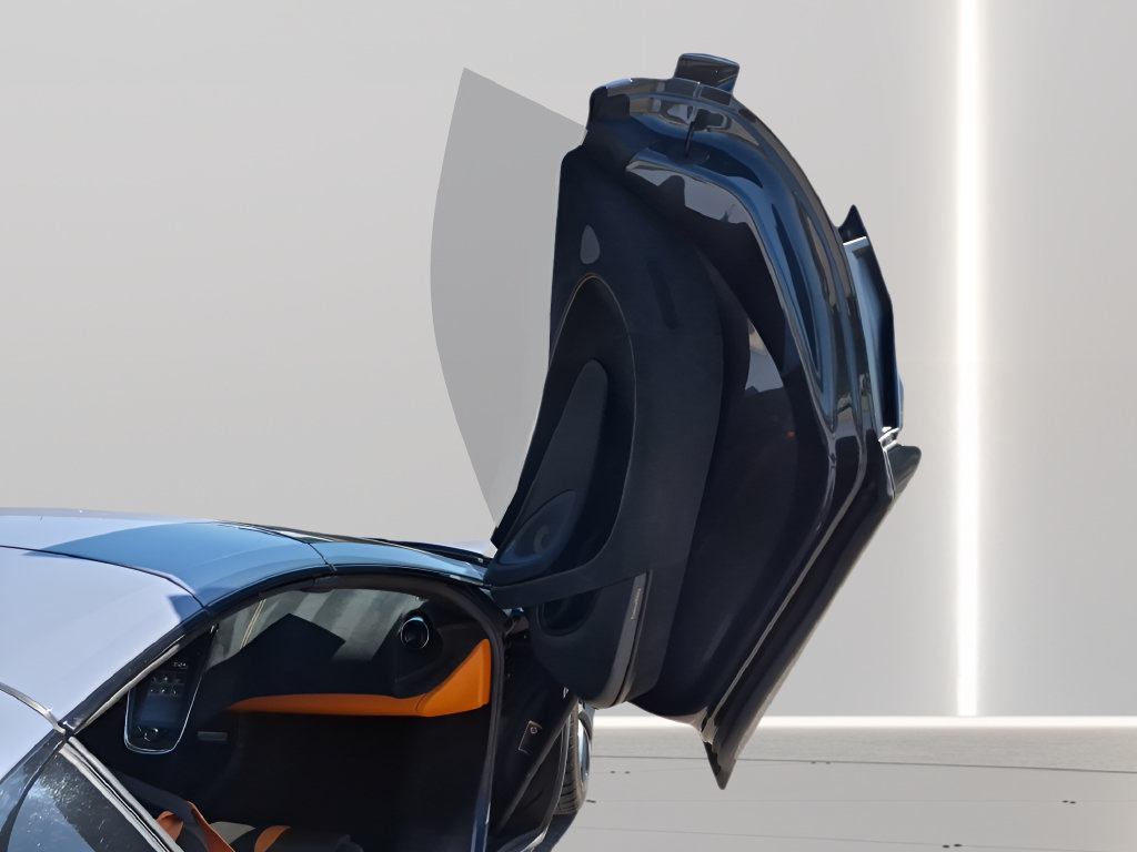 Used 2018 McLaren 570S Spider RWD image 30