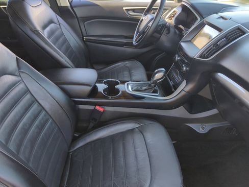Used 2018 Ford Edge SEL w/ Equipment Group 201A image 18